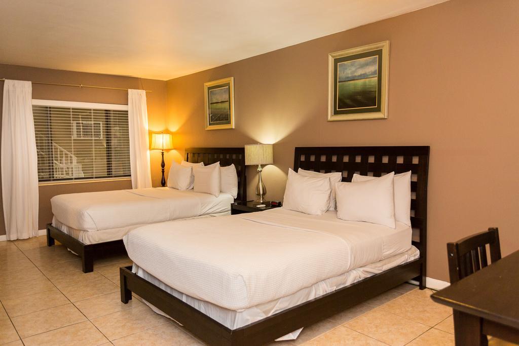 Inn Granada