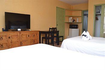 Hotel Tropi Rock 2*