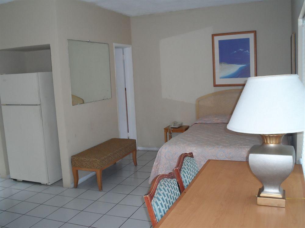 Sea Plaza Motel