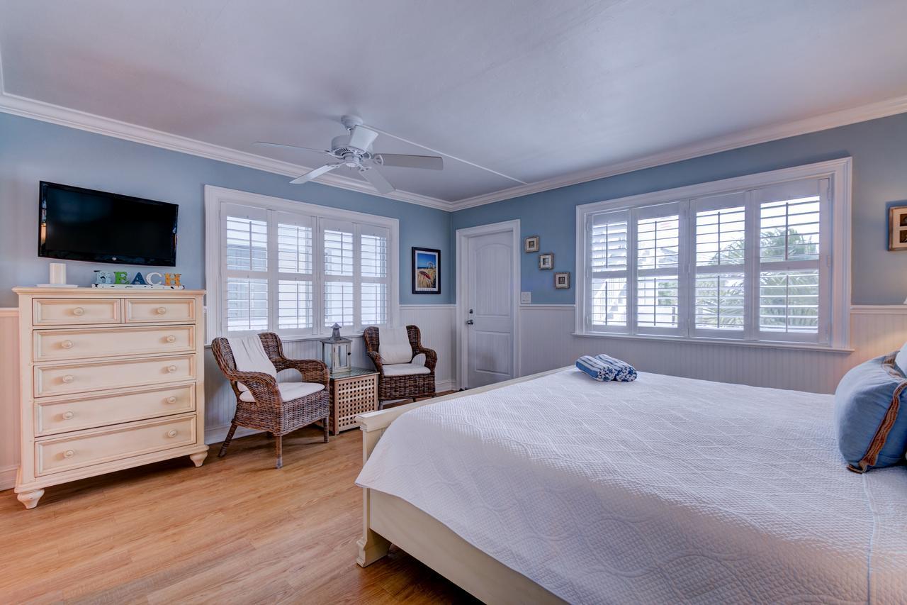 Beachside Village 3* Fort Lauderdale