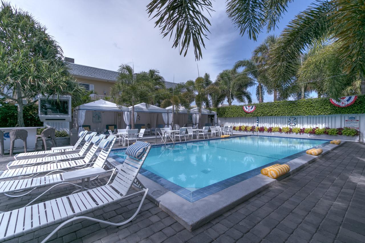 Resort Beachside Village 3*