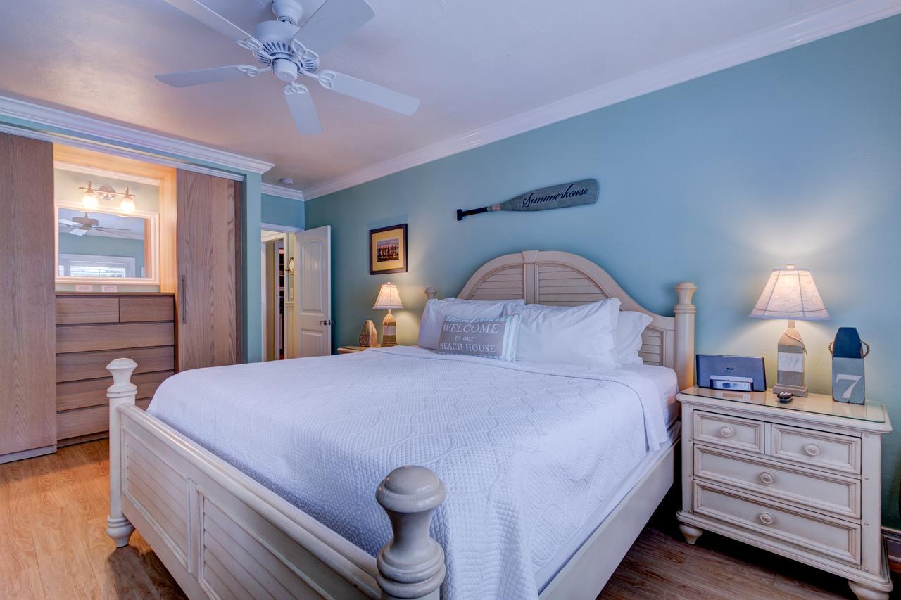 Beachside Village 3* Fort Lauderdale