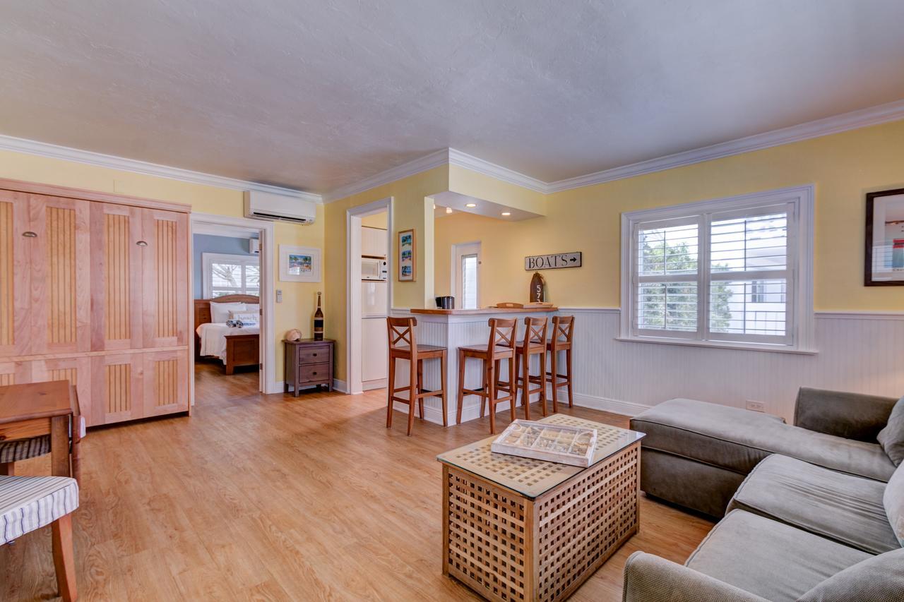 Beachside Village 3*