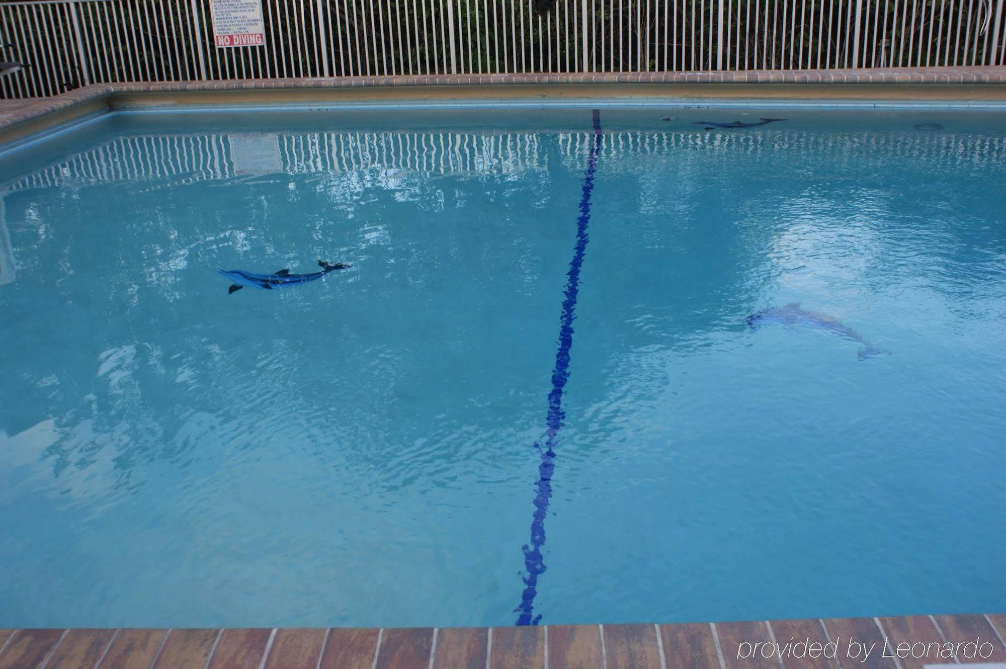 Hotel Days By Wyndham Lauderdale-oakland Park Airport N Fort Lauderdale