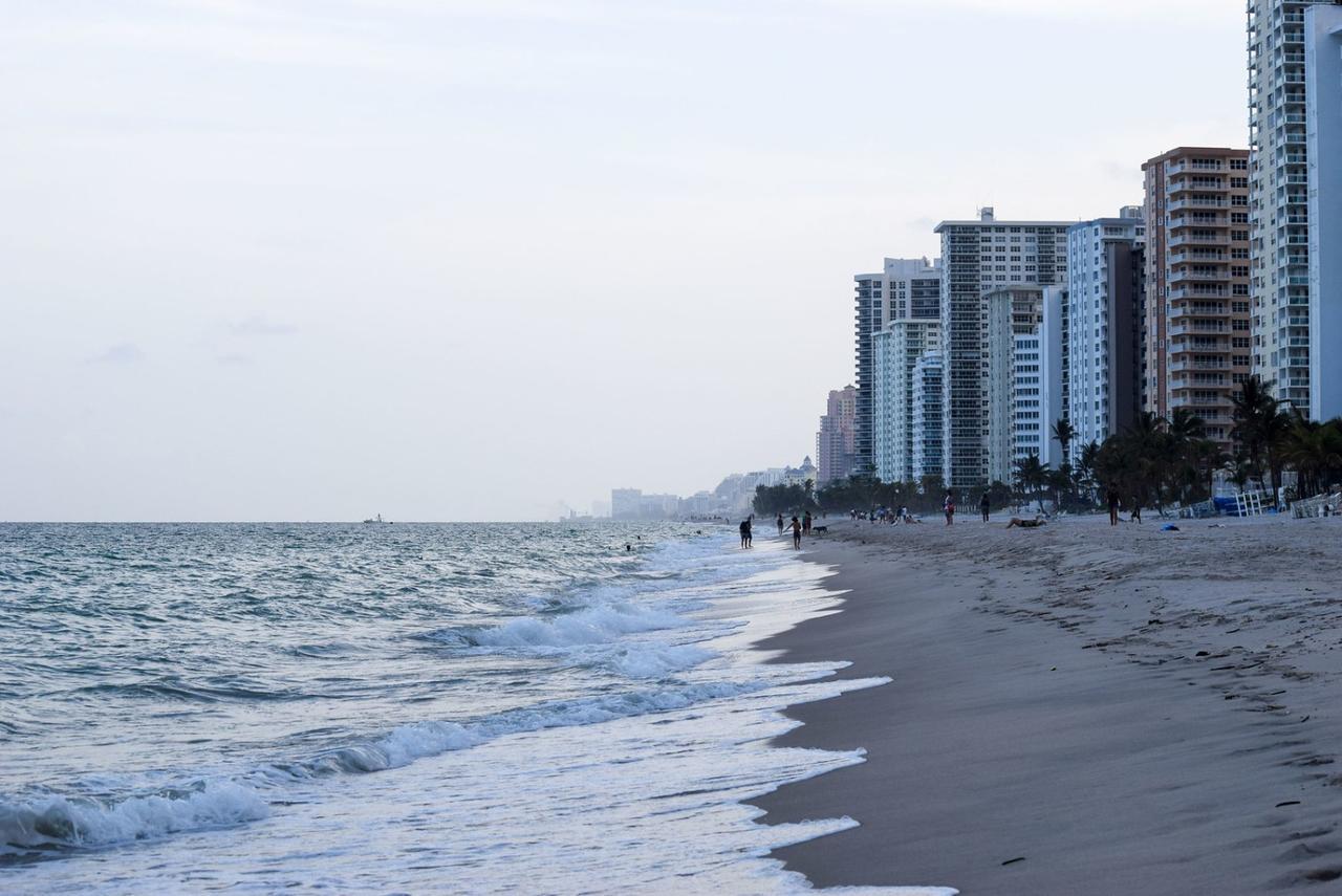 Galt Ocean Drive Beach Aparthotel *