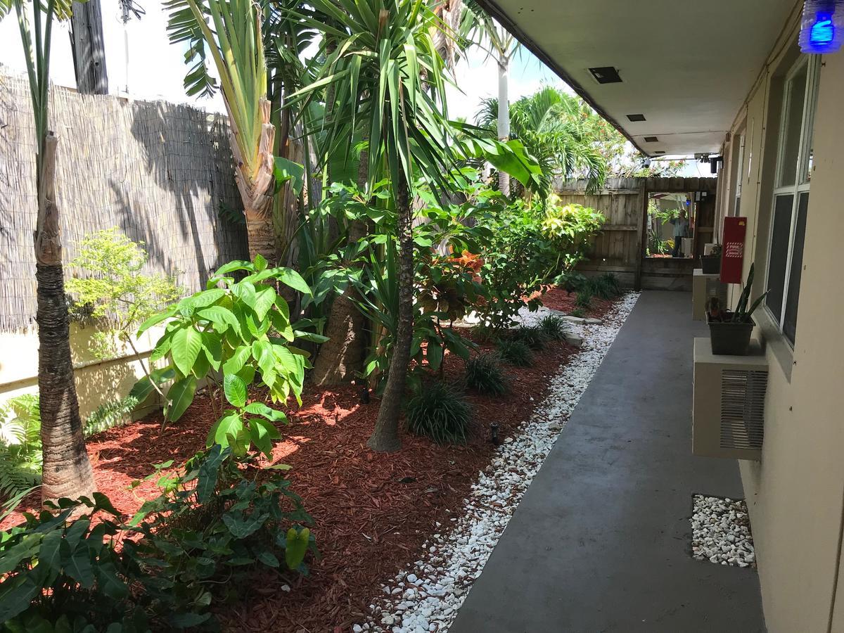 Leather Guest House-gay Male Only Hotel