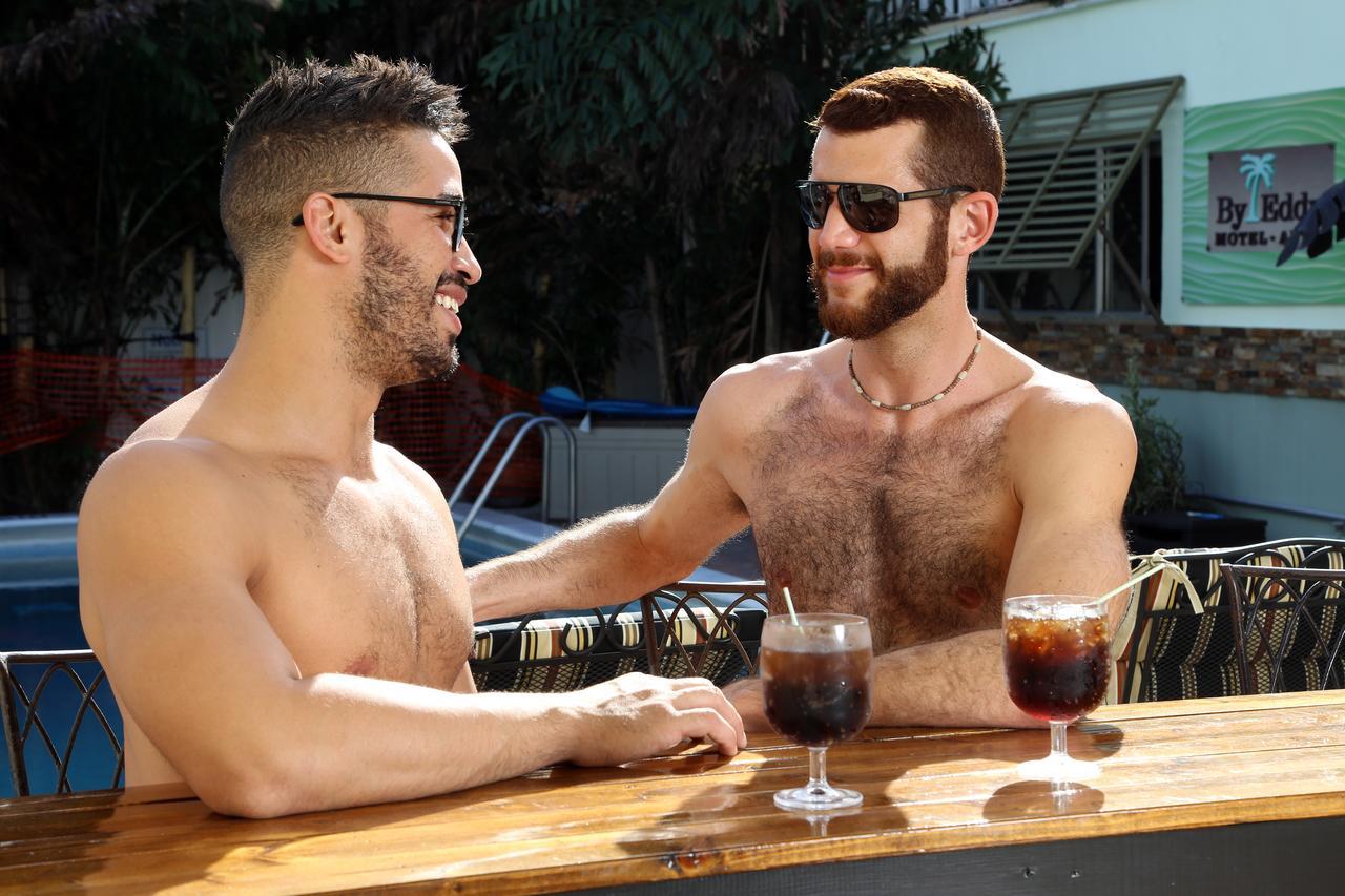 The Big Coconut - Gay Men's Hotel