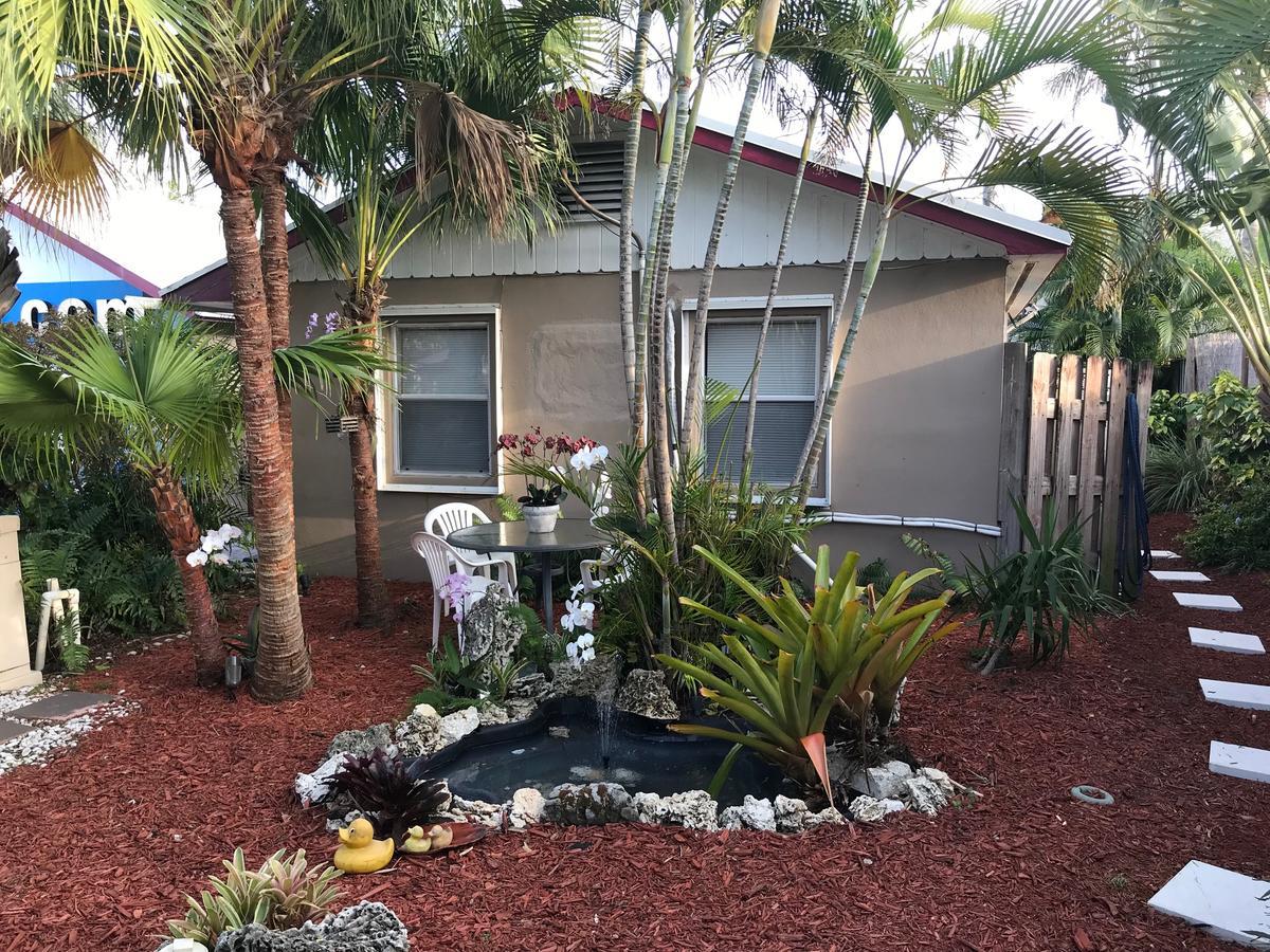 Leather Guest House-gay Male Only Hotel Fort Lauderdale