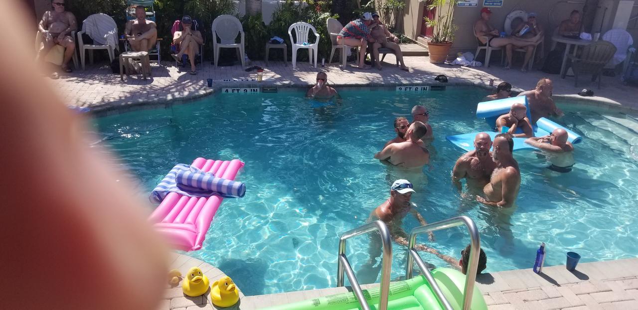 Leather Guest House-gay Male Only
