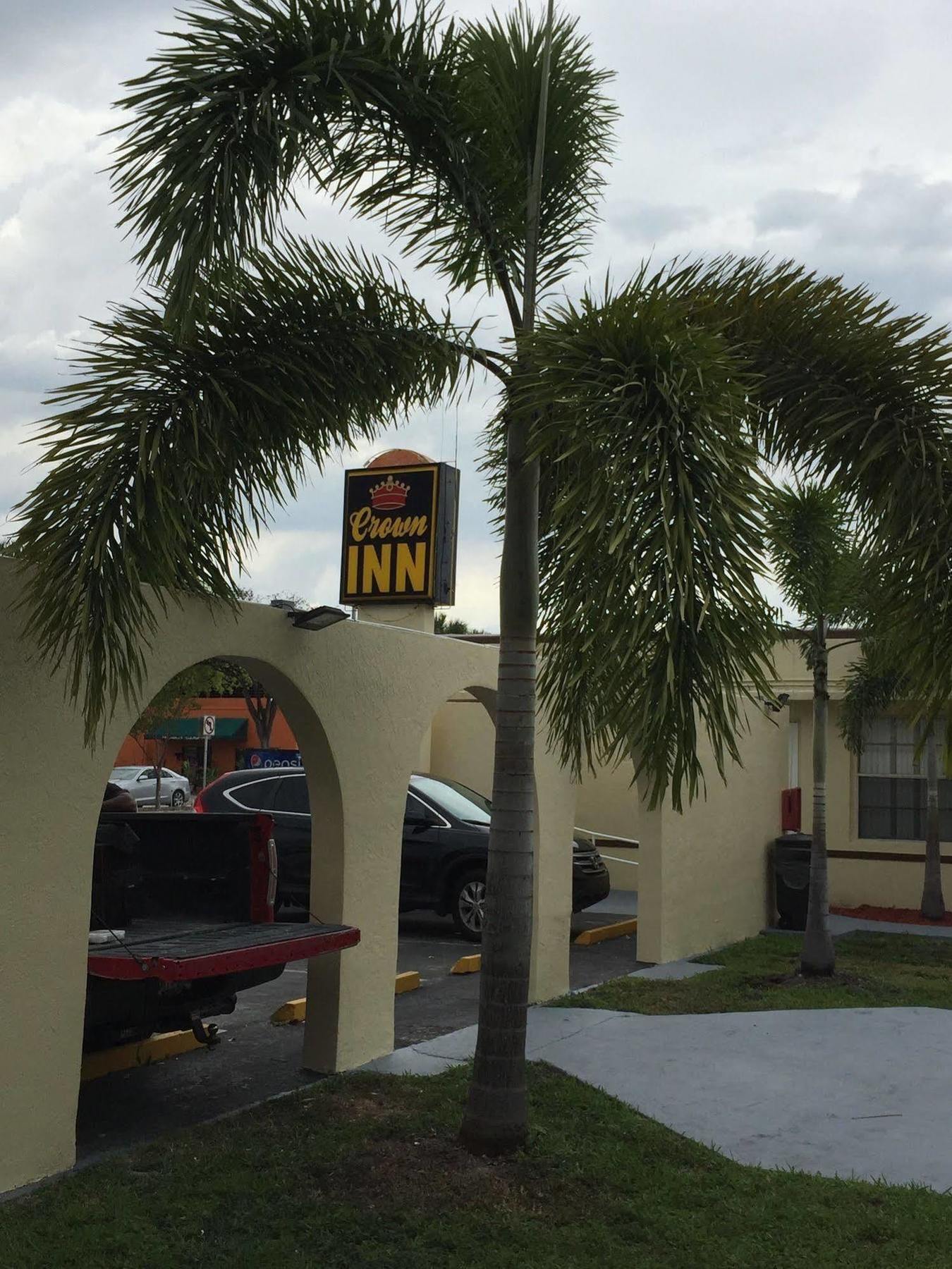 Motel Crown 2*