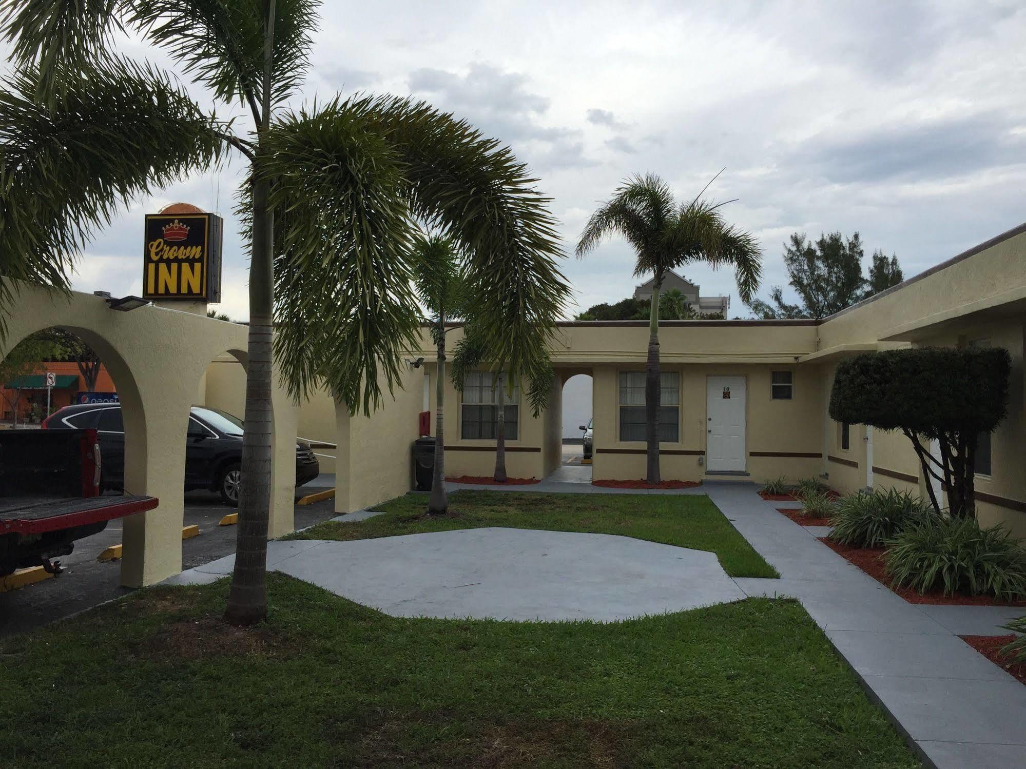 Motel Crown