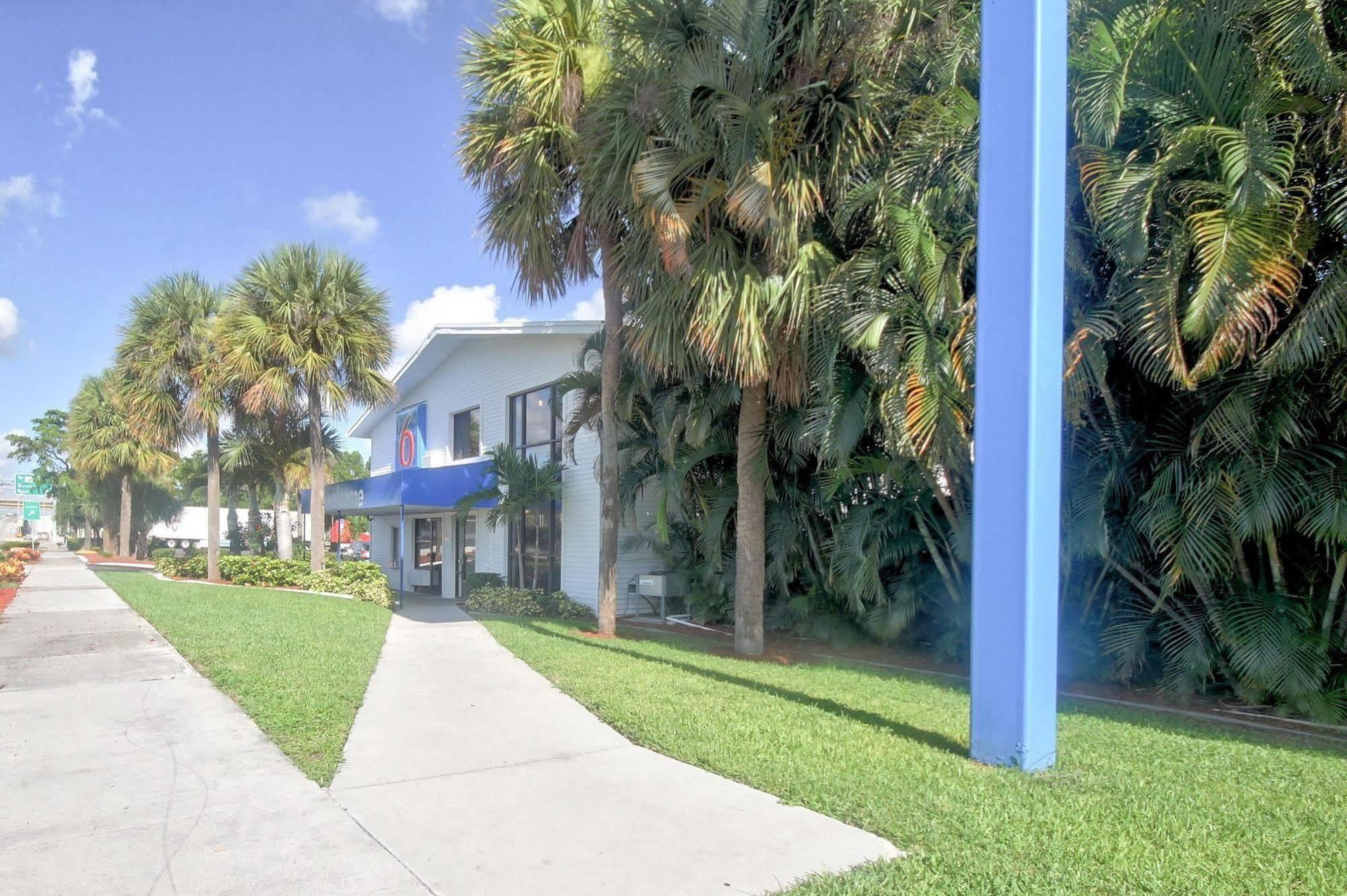 6-fort Lauderdale, Fl Hotel