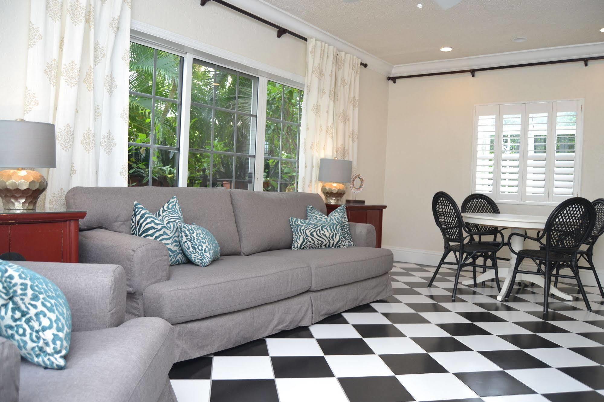La Casa Hotel Fort Lauderdale