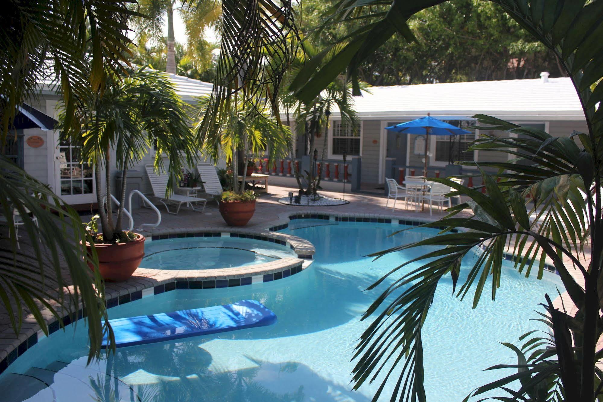 Coral Reef 3* Fort Lauderdale