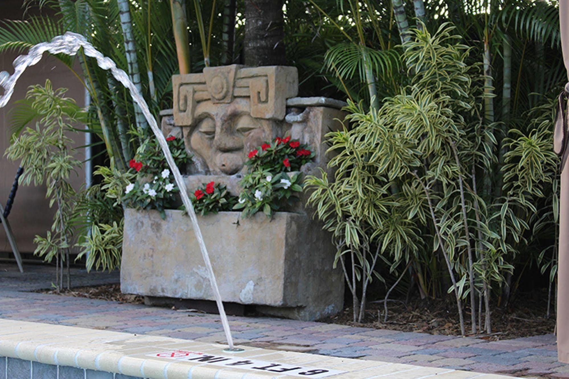 The Cabanas Guesthouse & Spa - Gay Resort Catering To Gay Men Resort