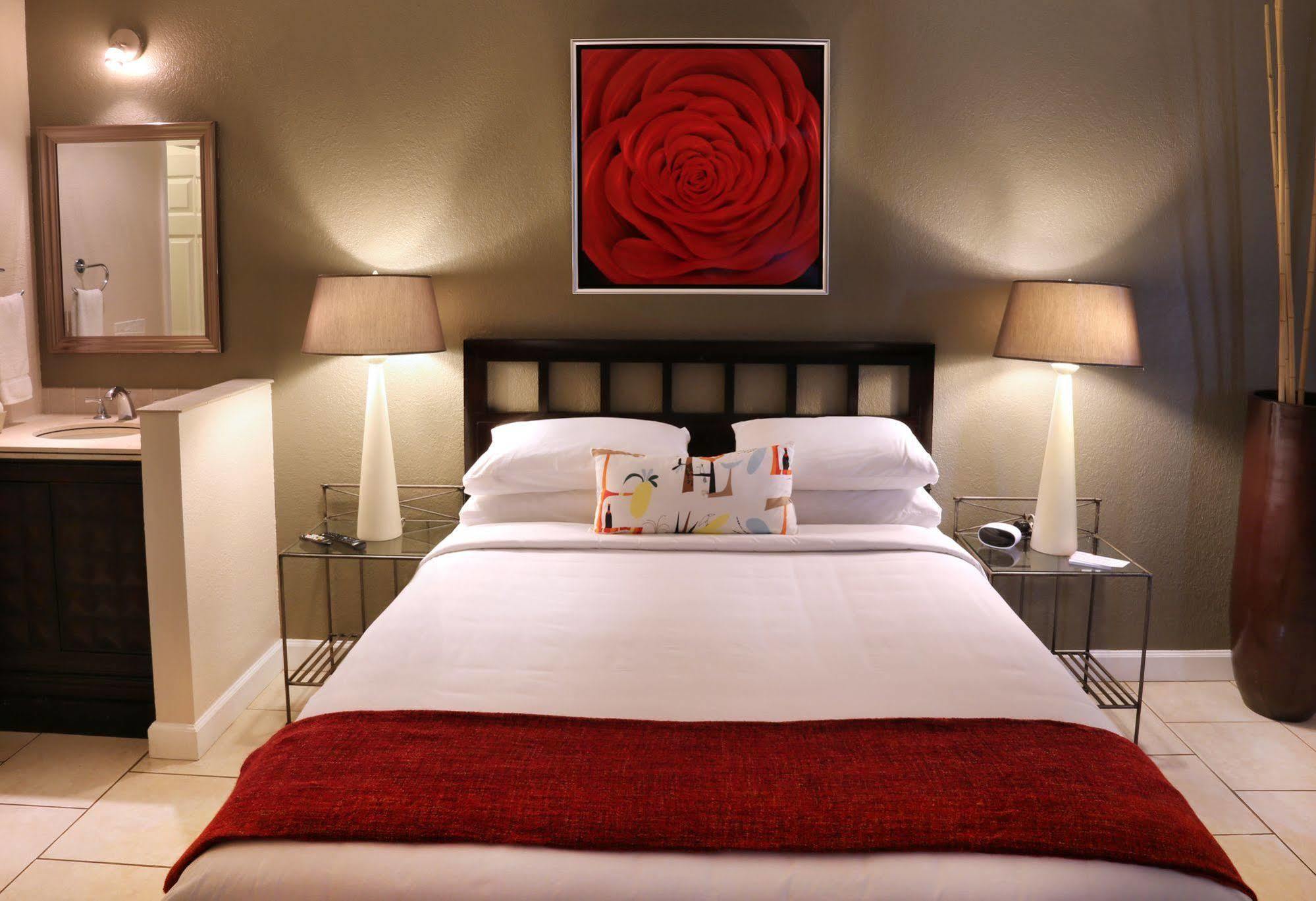 Resort The Cabanas Guesthouse & Spa - Gay Resort Catering To Gay Men 4*