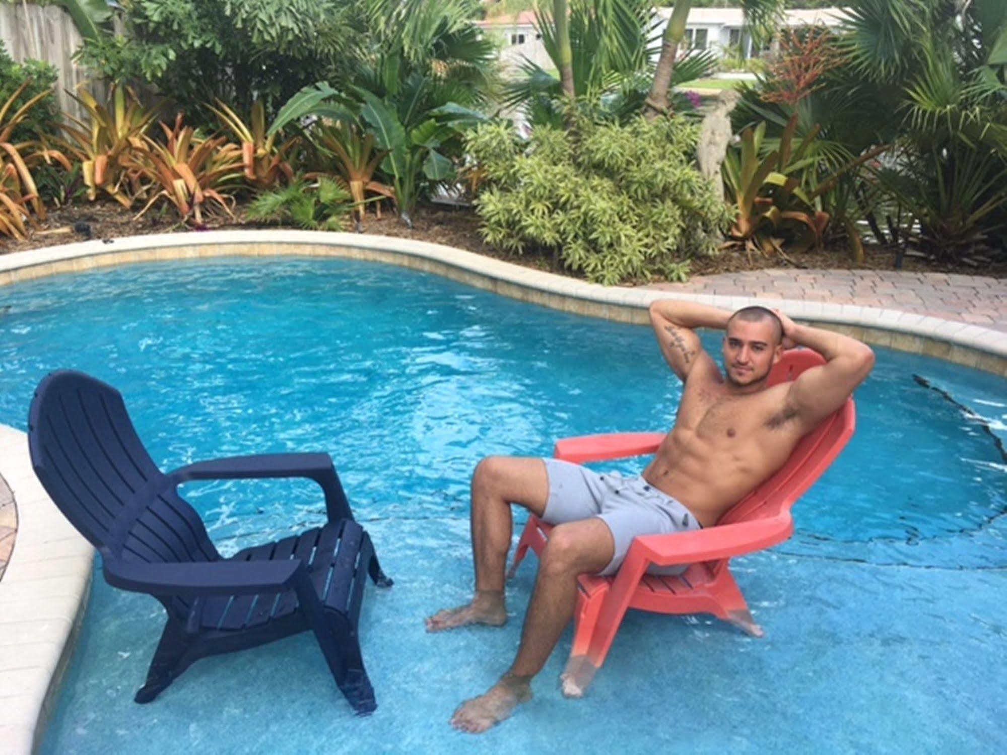Resort The Cabanas Guesthouse & Spa - Gay Resort Catering To Gay Men Fort Lauderdale