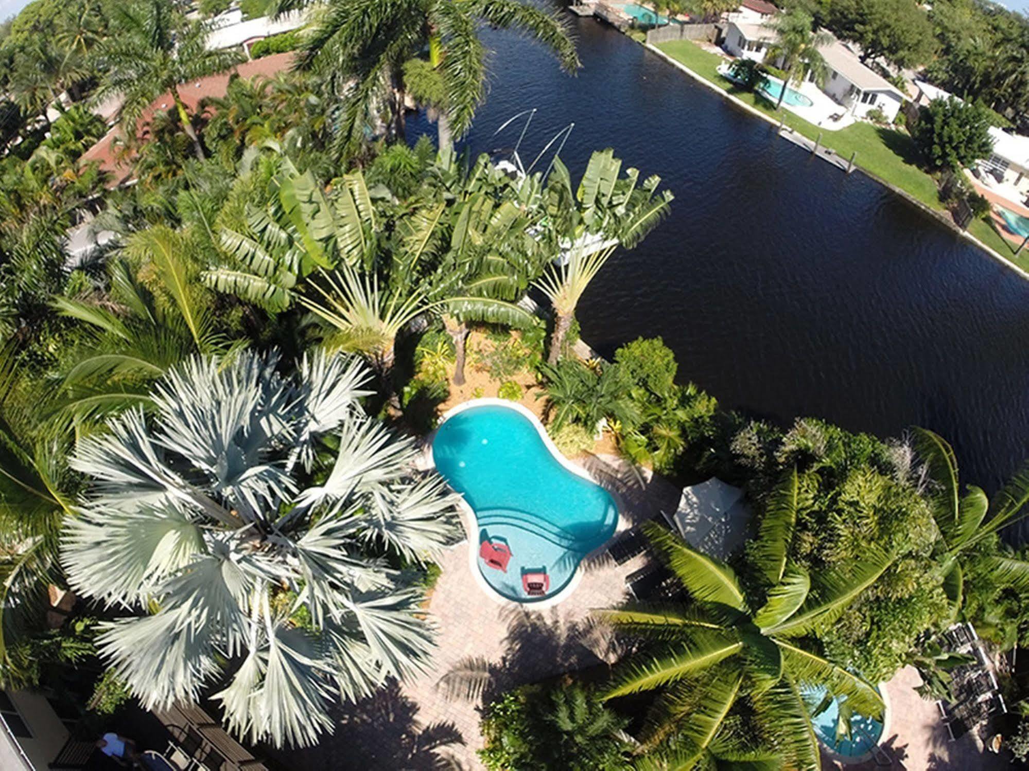 The Cabanas Guesthouse & Spa - Gay Resort Catering To Gay Men 4*