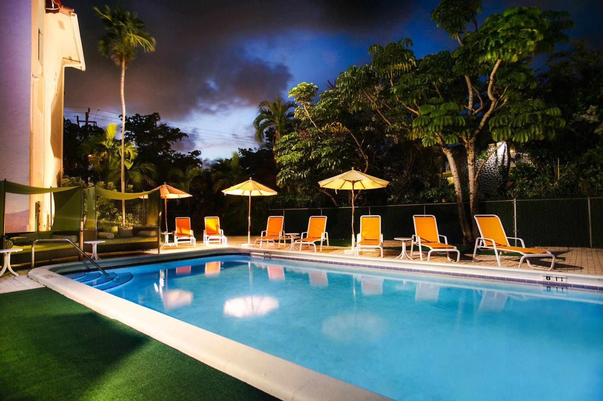 Ocean Beach Club 3*
