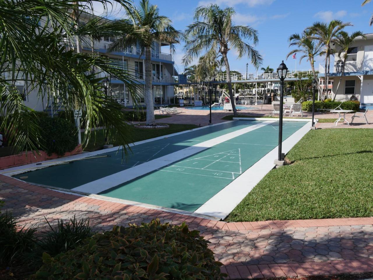 Isle Yacht Club Hotel 3*