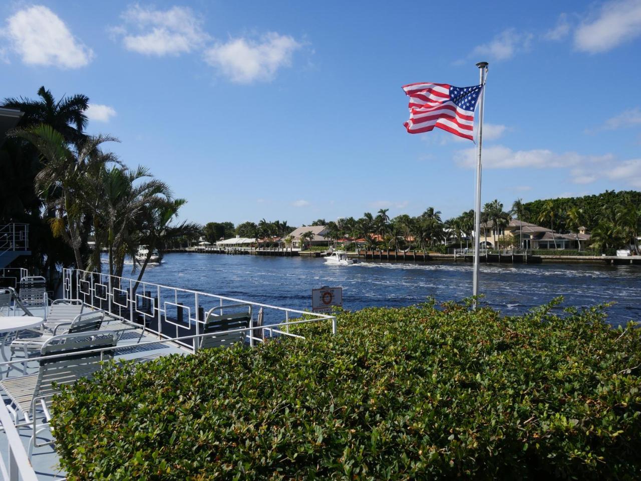 Hotel Isle Yacht Club 3*