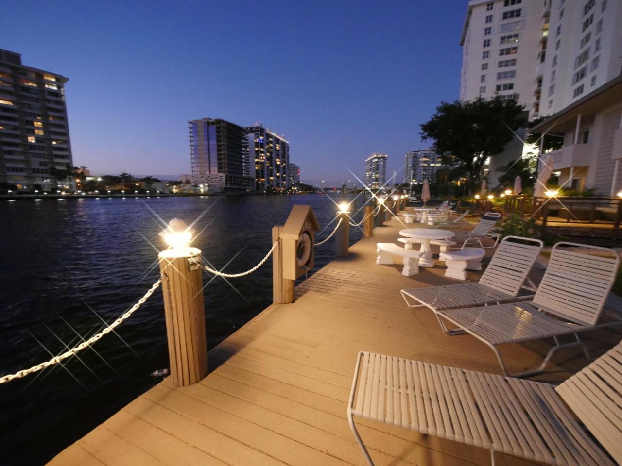 Isle Yacht Club Hotel