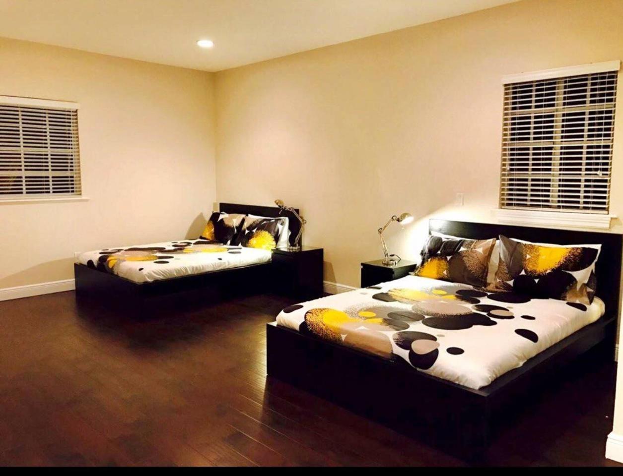New 4 Bedroom House Close To Everything In Fll#320 * Fort Lauderdale