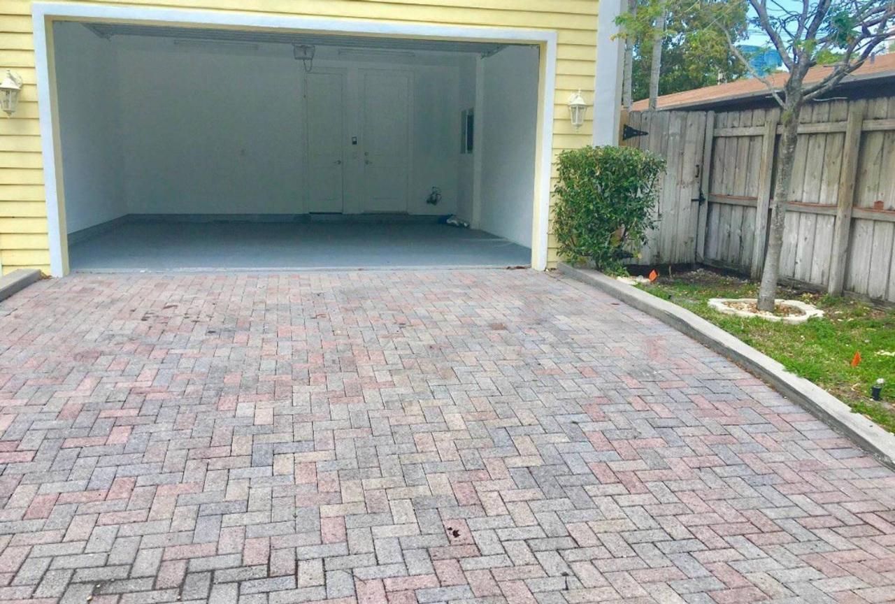 New 4 Bedroom House Close To Everything In Fll#320