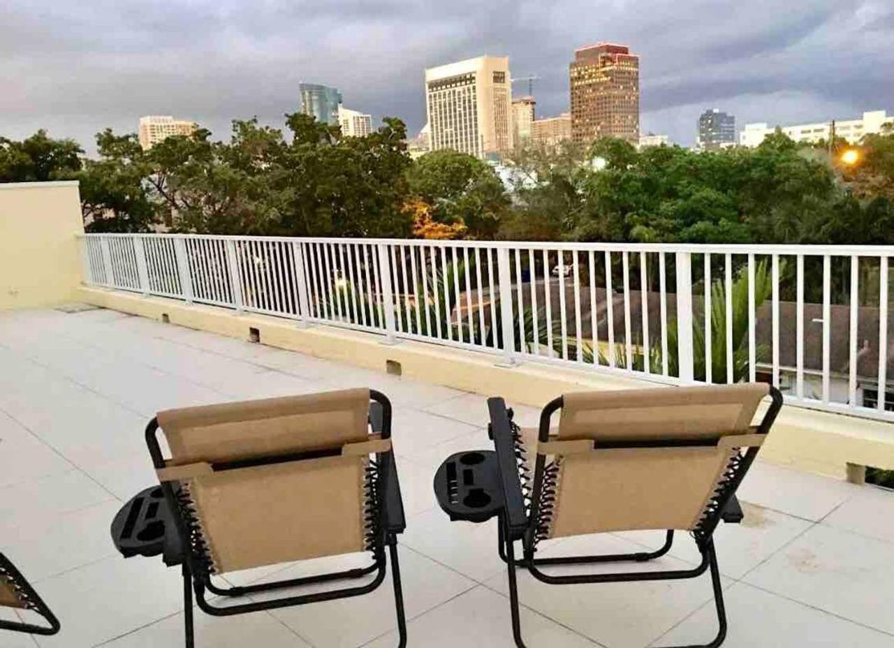 New 4 Bedroom House Close To Everything In Fll#320 Holiday home *