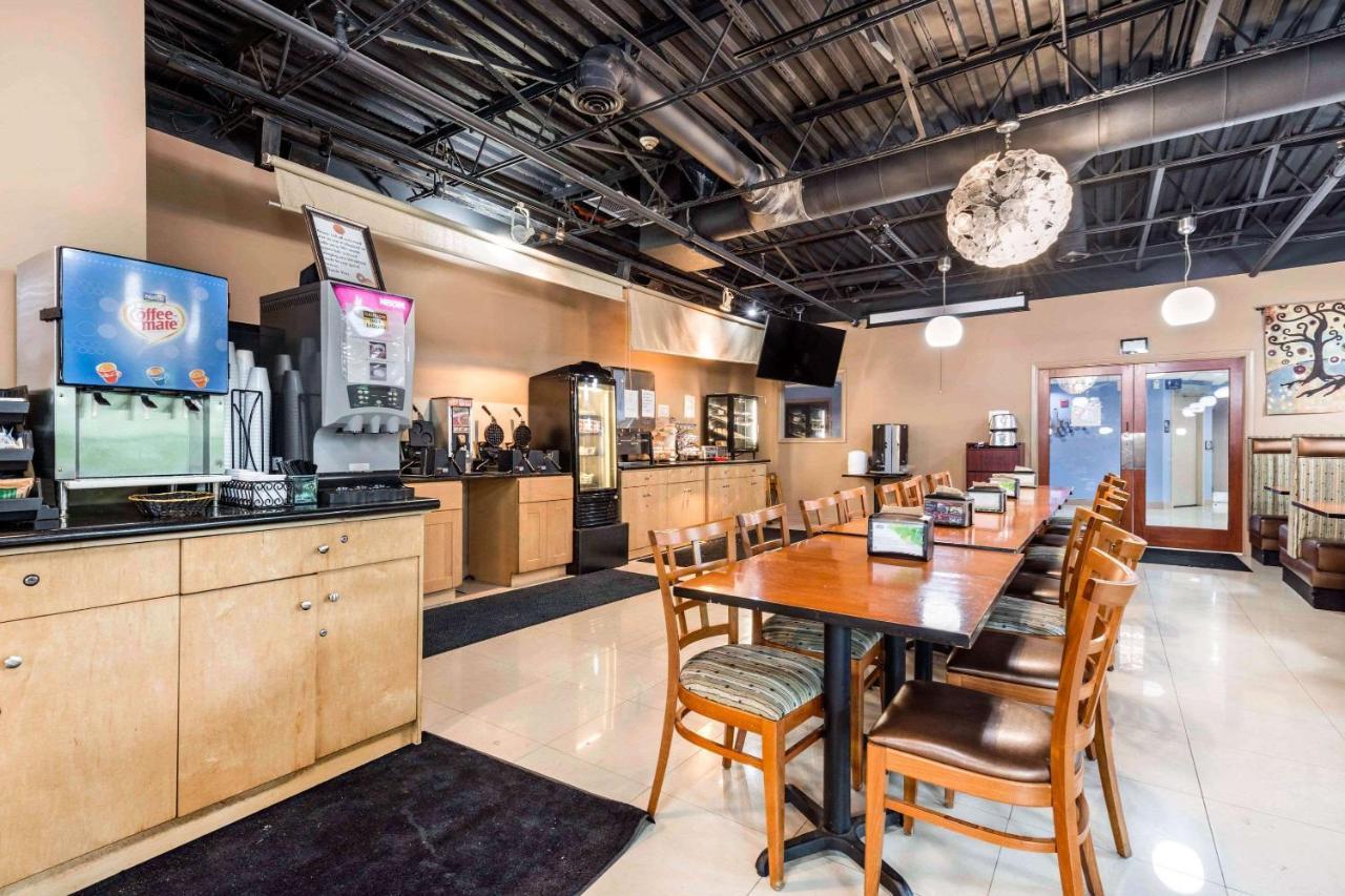 Rodeway & Lauderdale Airport & Cruise Port Hotel Fort Lauderdale