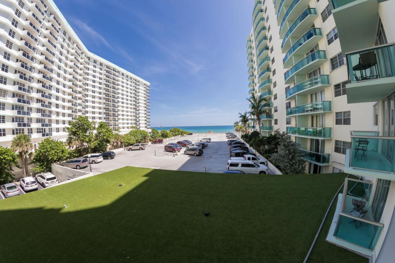 Tides Hollywood Apartment *