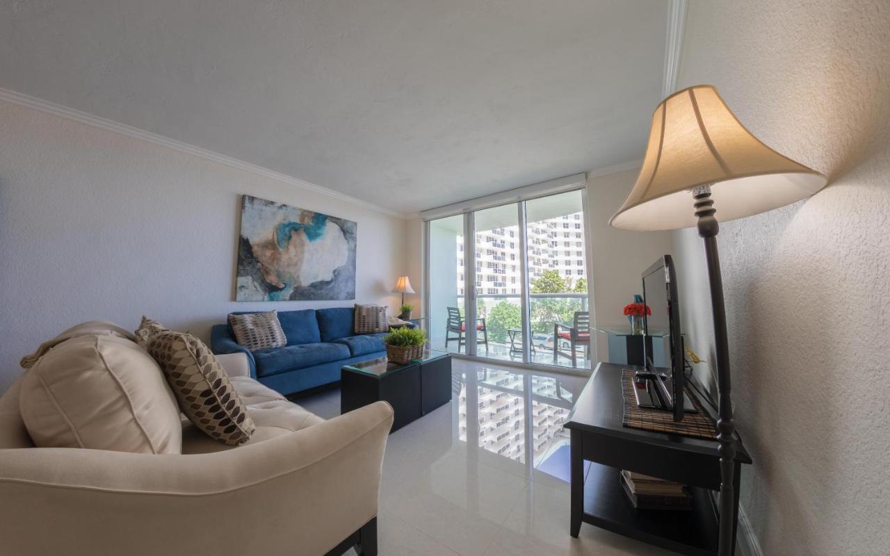 Apartment Tides Hollywood