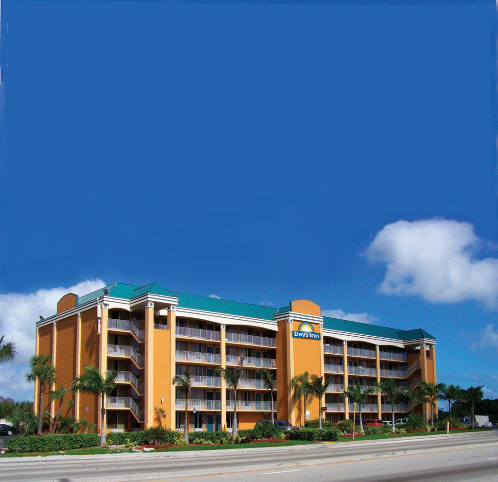 Days By Wyndham Lauderdale-oakland Park Airport N Fort Lauderdale