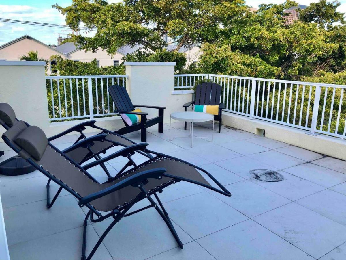 New 4 Bedroom House Close To Everything In Fll#320 * Fort Lauderdale