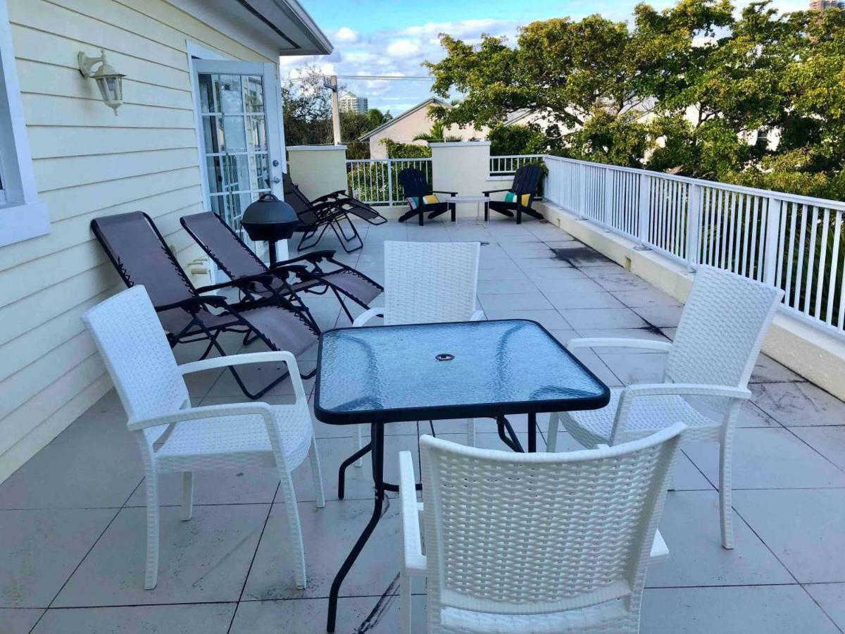 New 4 Bedroom House Close To Everything In Fll#320 Holiday home