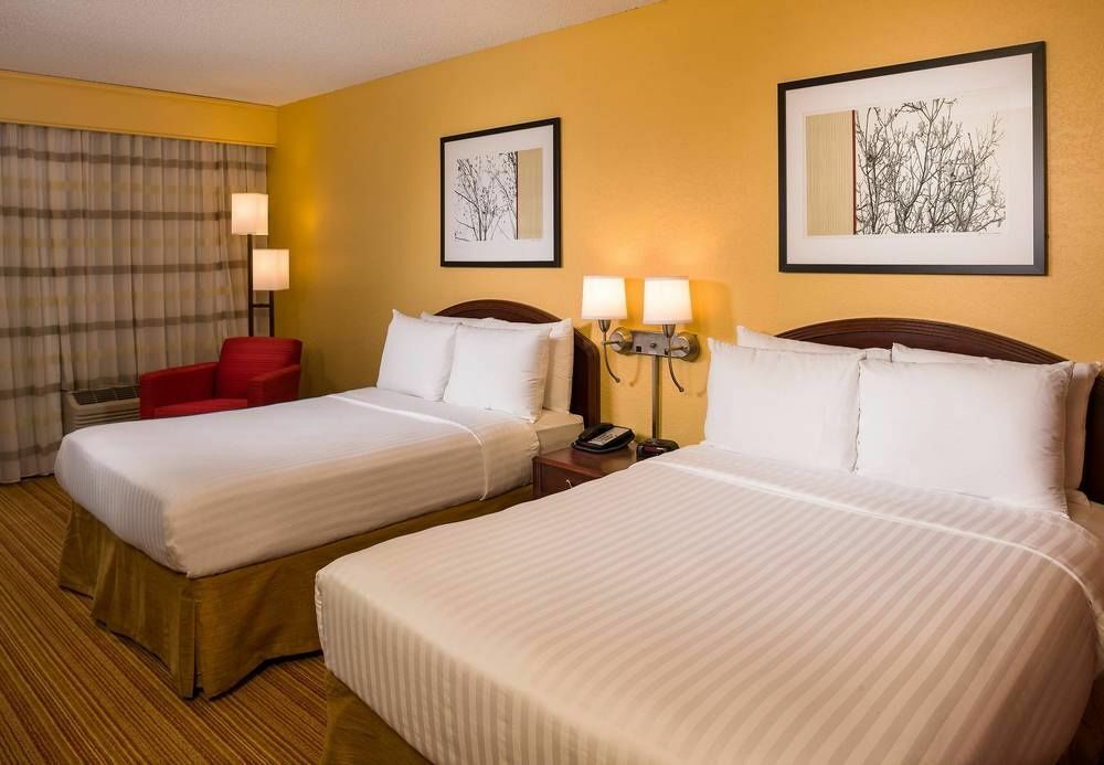 Courtyard By Marriott Lauderdale North/cypress Creek Hotel Fort Lauderdale