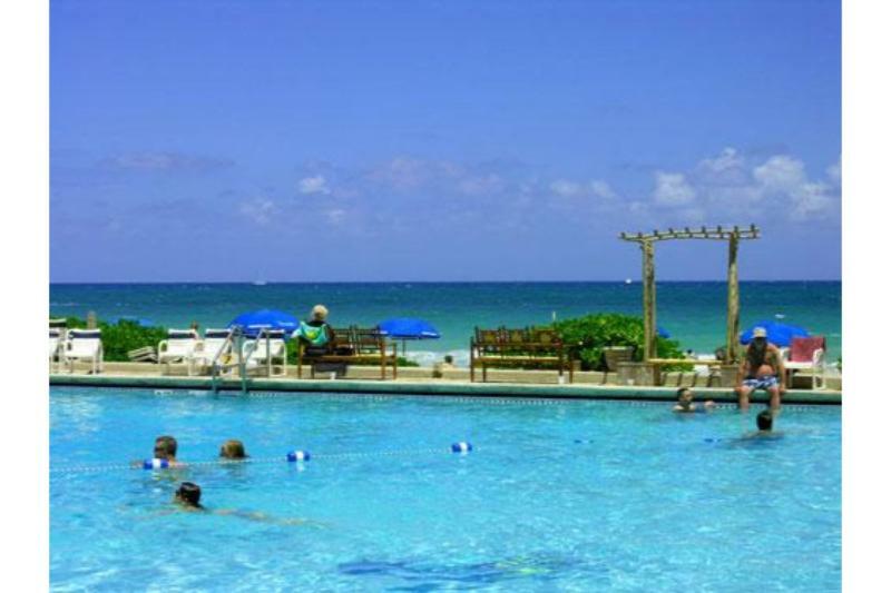 Resort Ocean Manor