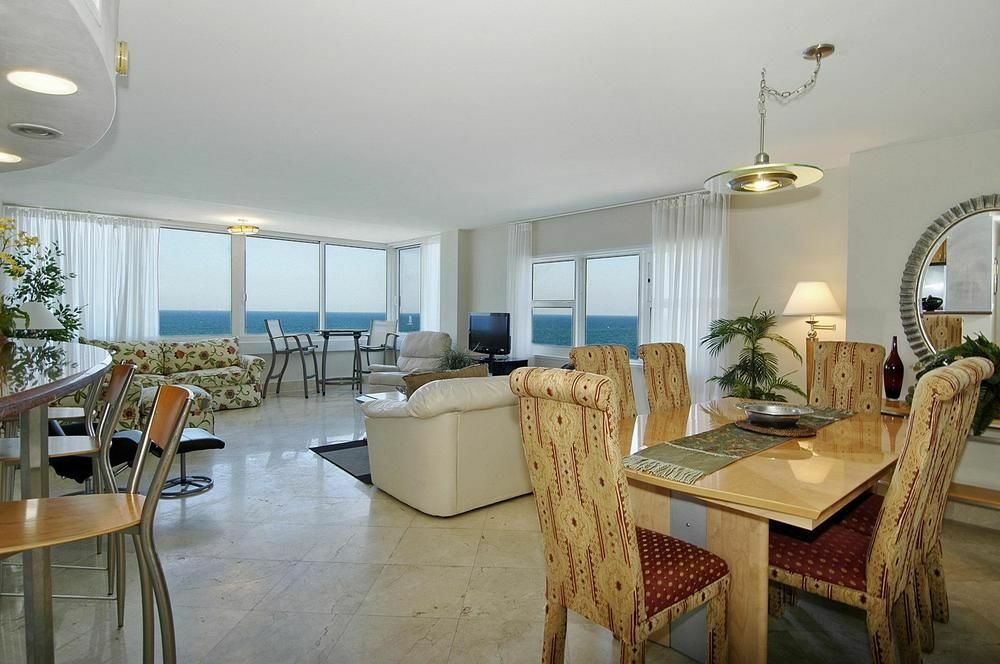 Ocean Manor
