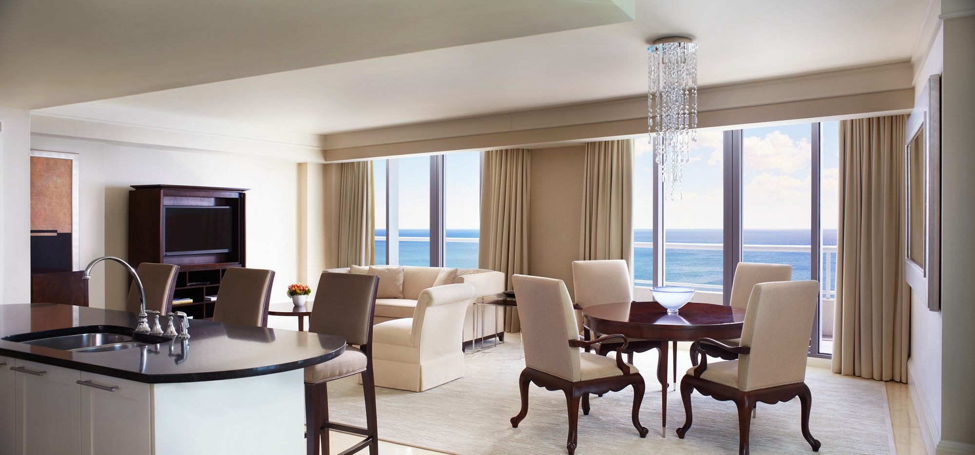 The Ritz-carlton, Lauderdale Hotel 5*