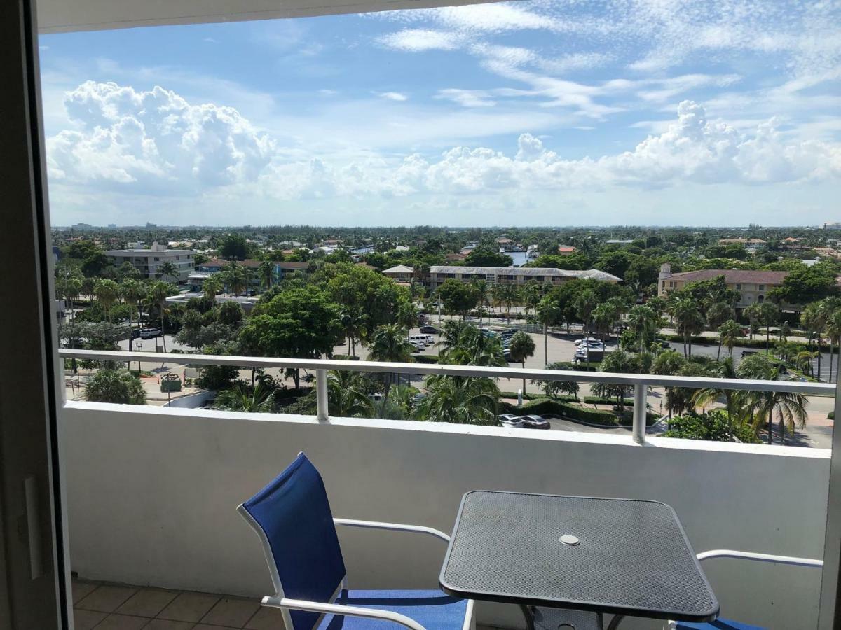 Galt Ocean Drive Beach * Fort Lauderdale