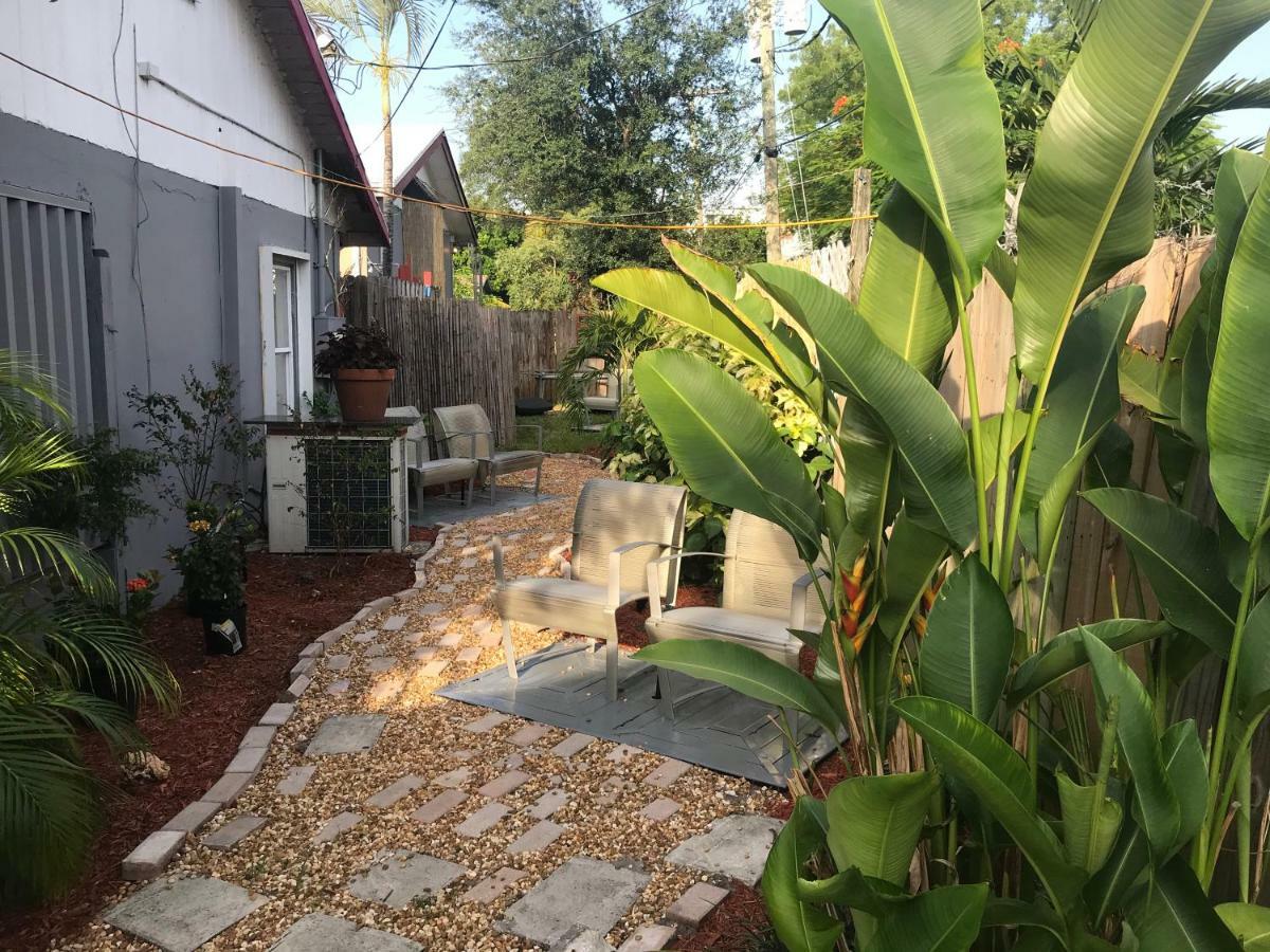 Hotel Leather Guest House-gay Male Only