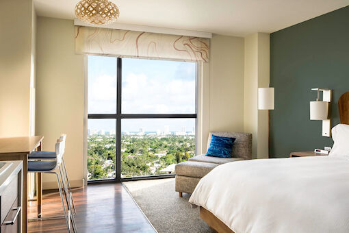 Element Lauderdale Downtown 3*