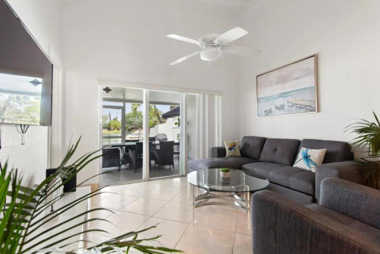 Lake Life - 3 2 Lake House Near Hardrock Casino * Fort Lauderdale