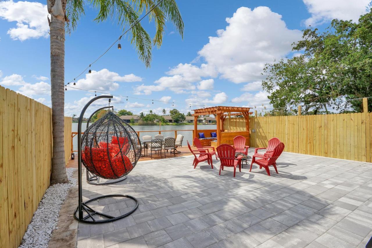 5 Star Pergola & Dine On Sun-splashed Luxury Deck Fort Lauderdale