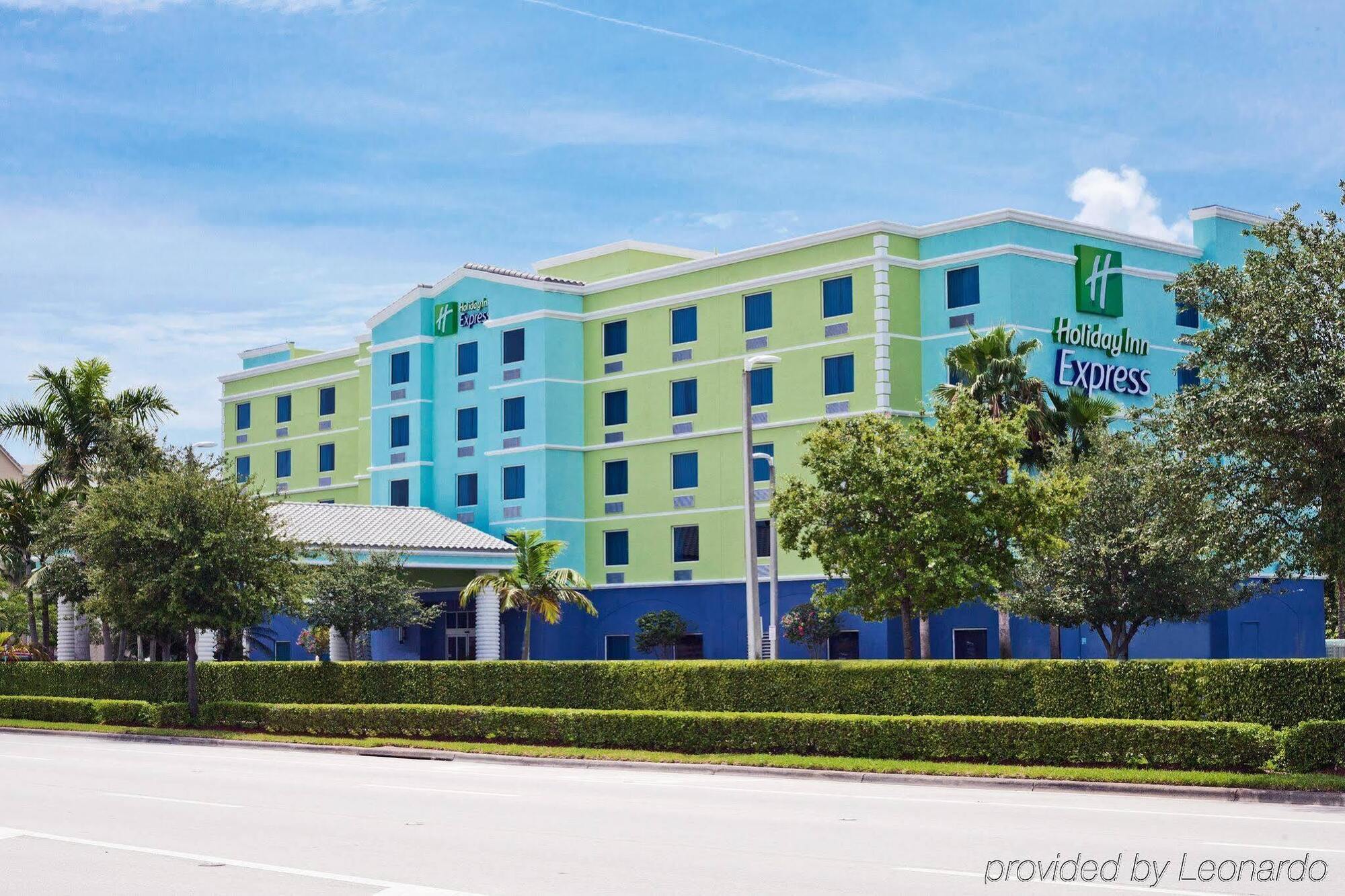Express & Lauderdale Airport/cruise Port By Ihg 3* Fort Lauderdale