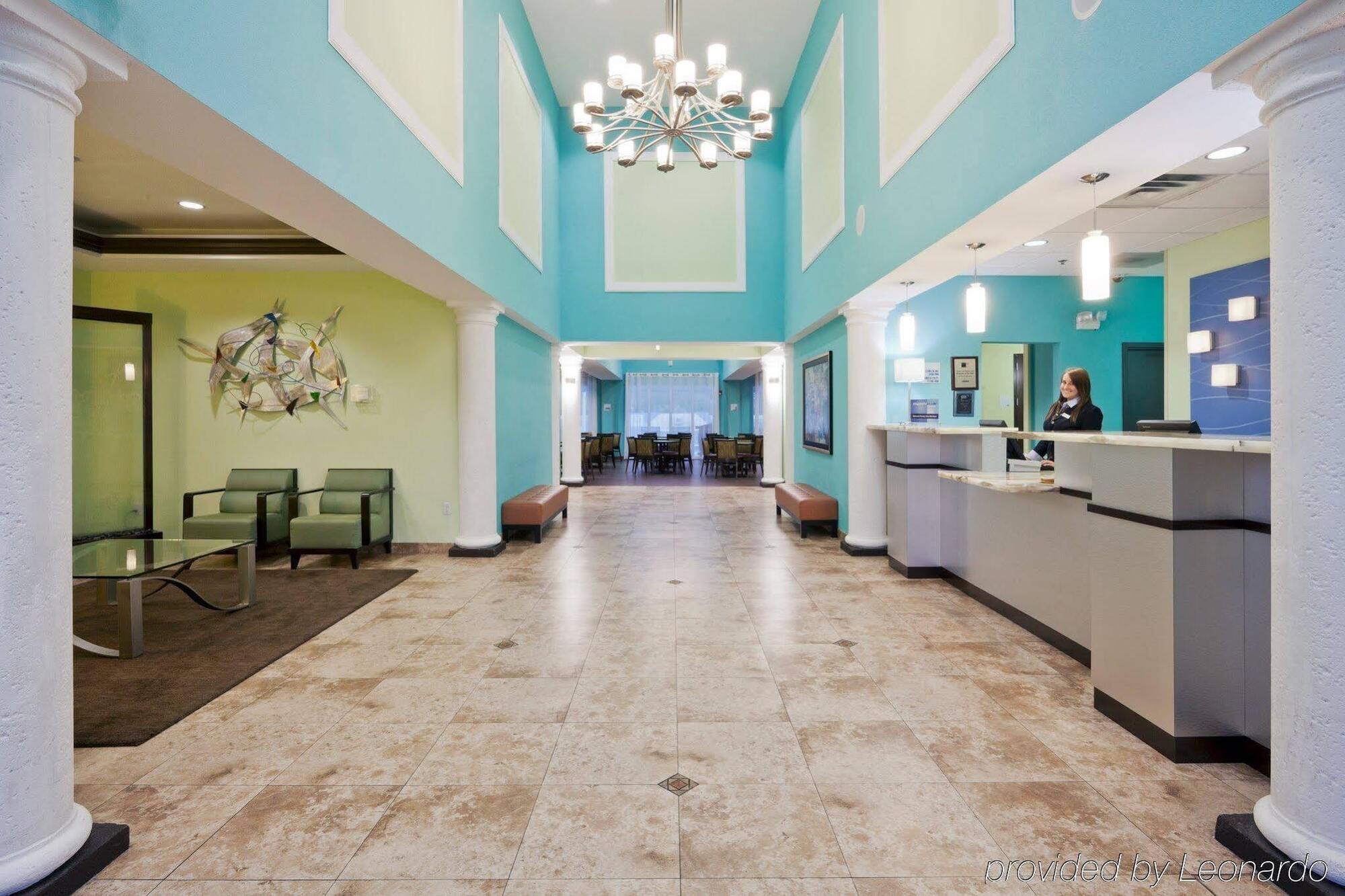 Express & Lauderdale Airport/cruise Port By Ihg Fort Lauderdale