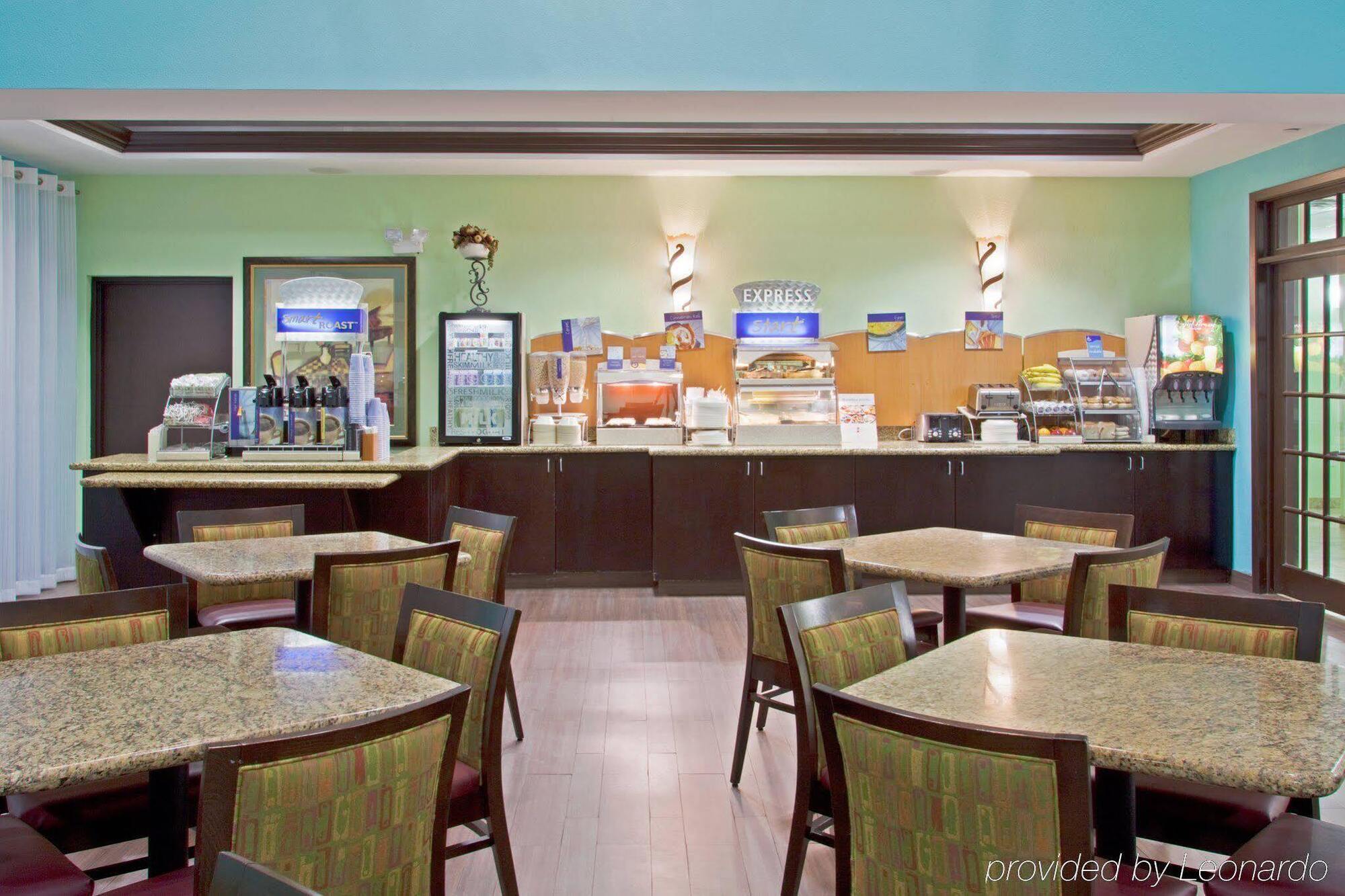 Hotel Express & Lauderdale Airport/cruise Port By Ihg