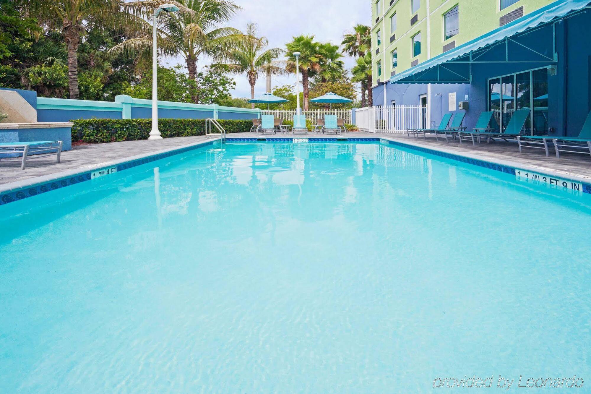 Express & Lauderdale Airport/cruise Port By Ihg 3* Fort Lauderdale