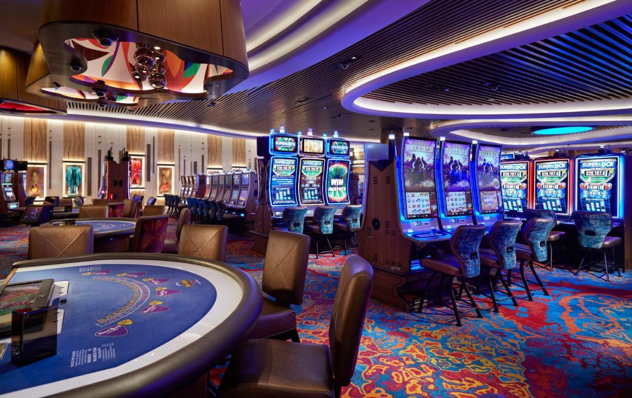 Seminole Hard Rock & Casino Hollywood 4*